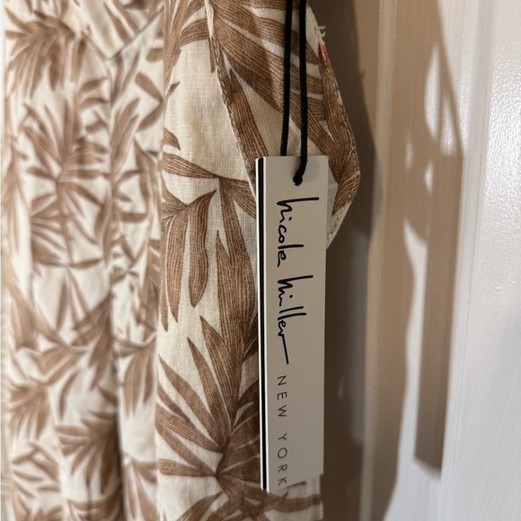 Nicole Miller 100% Linen belted flowy capris - Picture 2 of 3